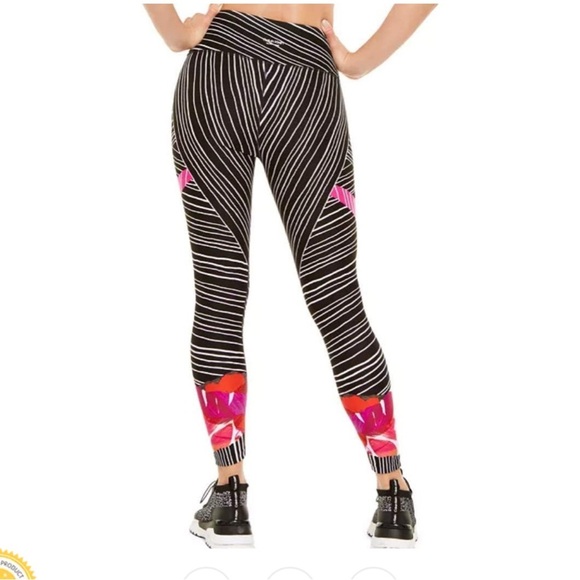 Calvin Klein | Black and Pink Patterned Leggings - Picture 13 of 13